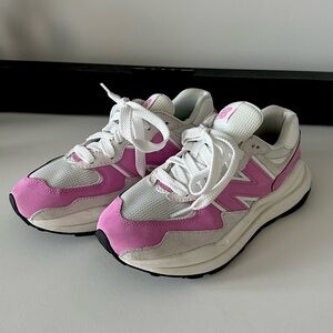 New Balance wmns 57/40 'Barbie'